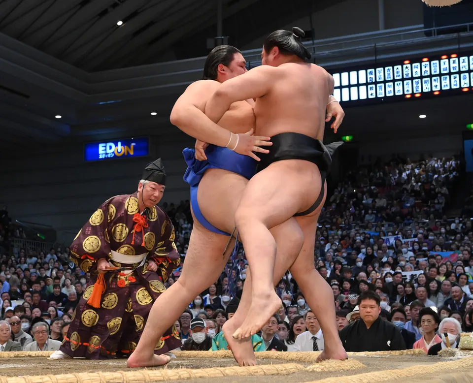 大相撲の熱戦を振り返る！今日の結果と注目対決をチェック 大相撲 今日 の 結果 動画