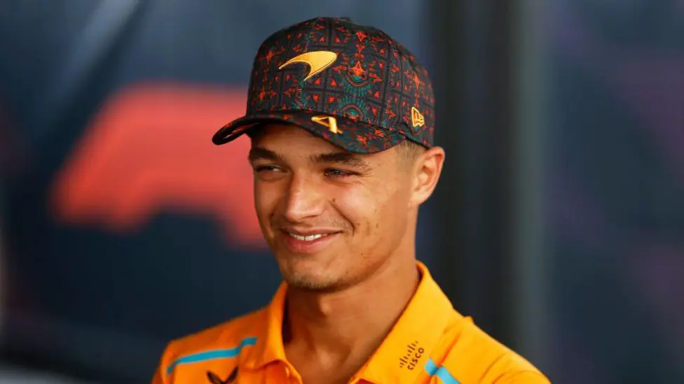 ランド・ノリスのレース技術について:「フェルスタッペンのレベルには達していない」 ランド・ノリスのレース技術について:「フェルスタッペンのレベルには達していない」