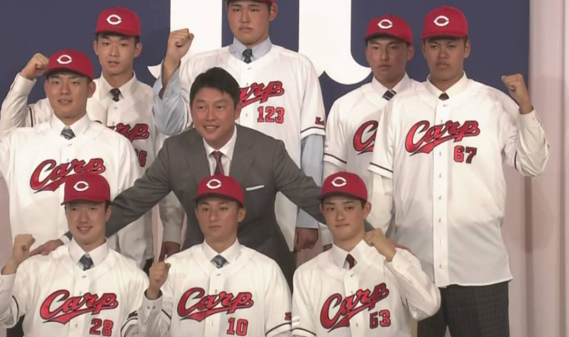 広島・佐々木泰選手、入団会見で抱負を語る「球団を代表する長距離砲に」 広島・佐々木泰選手、入団会見で抱負を語る「球団を代表する長距離砲に」