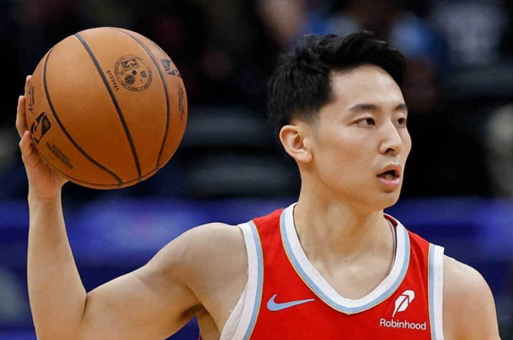 河村勇輝、27得点6アシストの活躍 Gリーグ・ウィンターショーケースで存在感を発揮 河村勇輝、27得点6アシストの活躍 Gリーグ・ウィンターショーケースで存在感を発揮