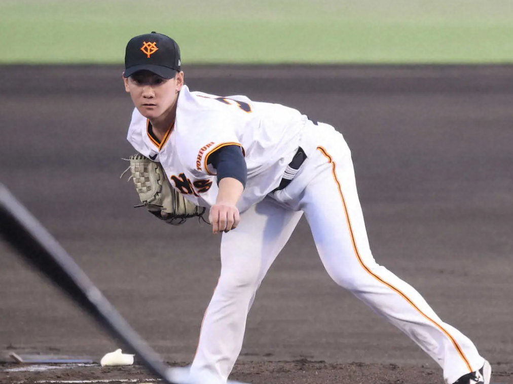 巨人・阿部慎之助監督、井上温大の背番号変更を保留「認めていないのでダメ」 巨人・阿部慎之助監督、井上温大の背番号変更を保留「認めていないのでダメ」