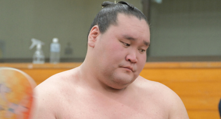 横綱・照ノ富士が途中休場を決定　初場所5日目で再び膝の痛みが影響