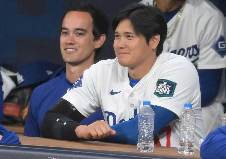 大谷翔平、通訳ウィル・アイアトン氏が移籍2年目も続投決定 – 佐々木朗希の通訳は未定 大谷翔平、通訳ウィル・アイアトン氏が移籍2年目も続投決定 – 佐々木朗希の通訳は未定