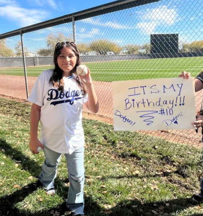 大谷翔平、10歳ファンに“特別な贈り物”　誕生日の女の子に感動のサプライズ