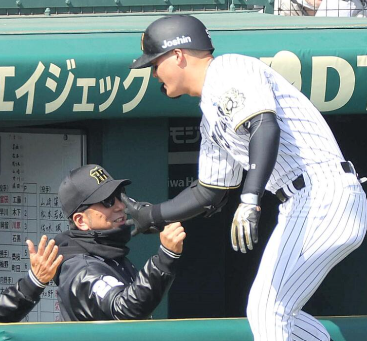 藤川監督、甲子園で初勝利！阪神がDeNAを完封　村上の好投と打線爆発で快勝