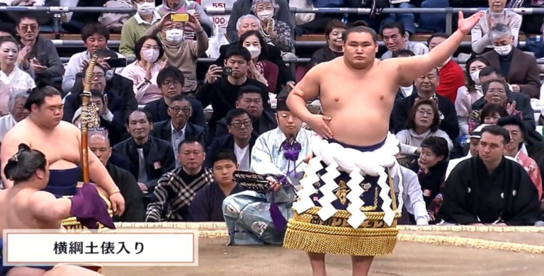 横綱土俵入りで一部ファンの“異質な振る舞い”に批判相次ぐ　豊昇龍の場面で不快感広がる 