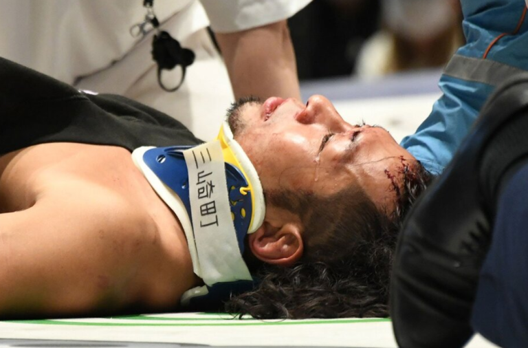 高梨将弘が試合後に頸椎損傷の疑いで救急搬送　リング上で下半身動かず